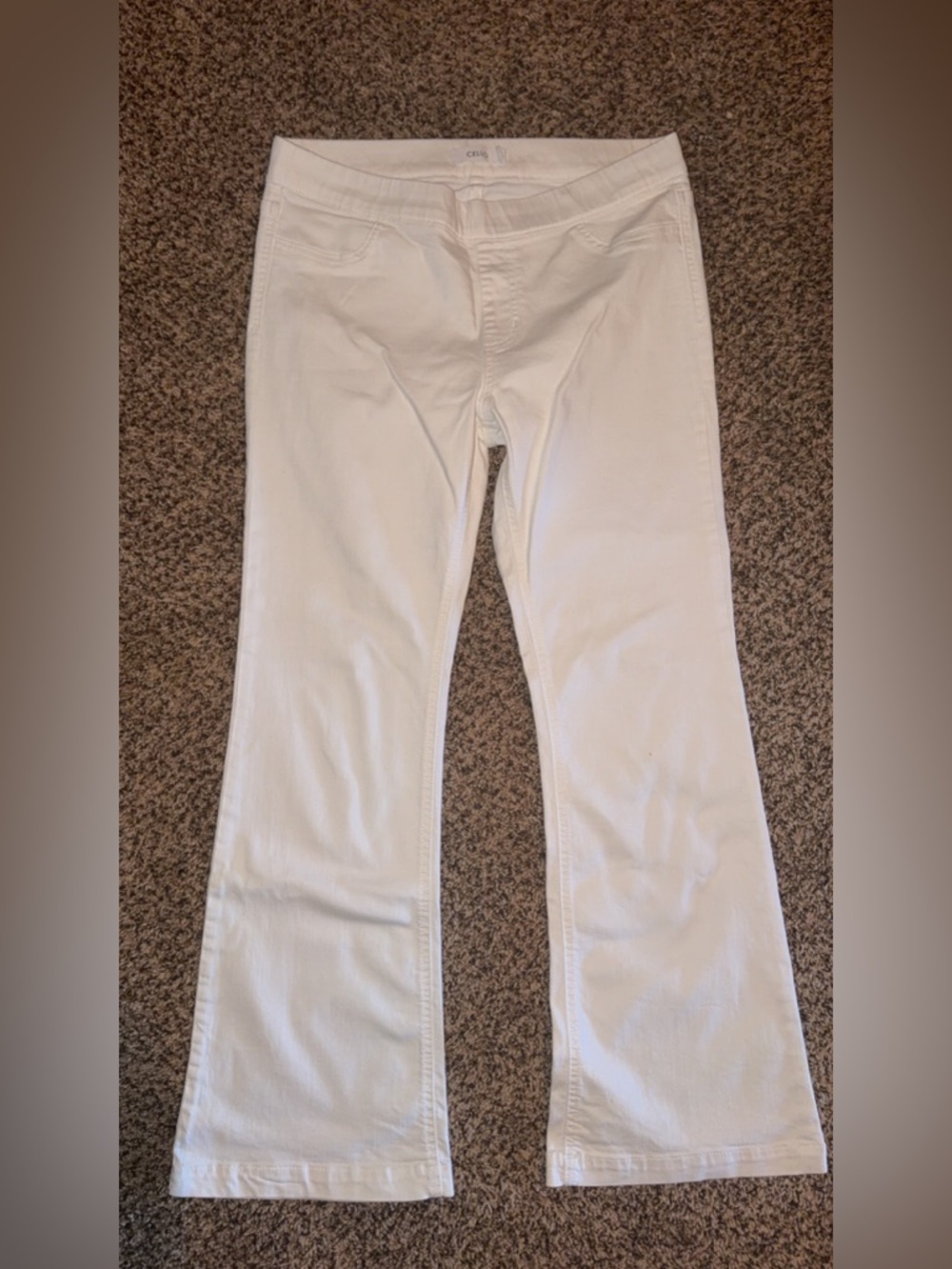 Cello White Women's Wide Leg Flare Jeans 30” inseam